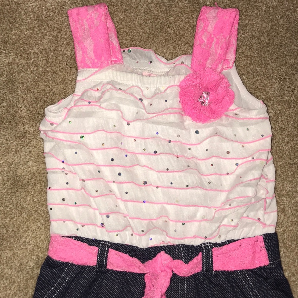 ✨Ruffle romper✨ - Picture 2 of 3
